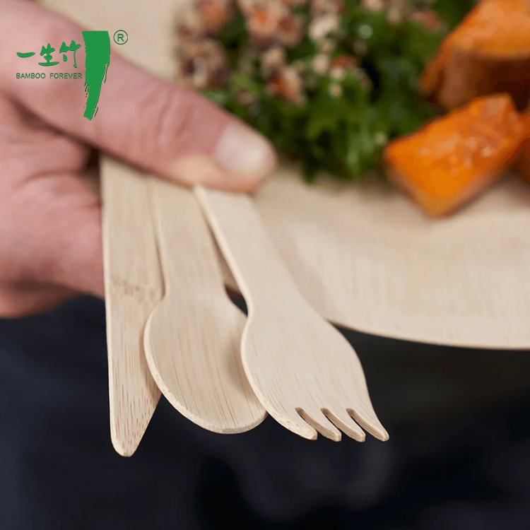 How to Reduce Waste with Disposable Bamboo Cutlery in Your Restauran