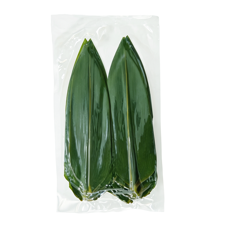 Bamboo Leaves Multiple Pieces Vacuum Sealed In Transparent Food Grade Plastic Bag