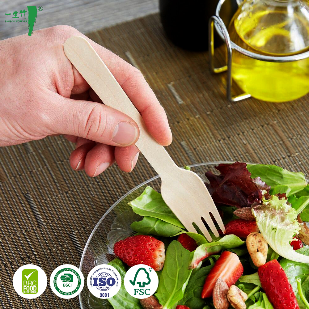 What Common Issues Should Buyers Consider When Purchasing Wooden Forks?