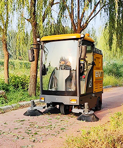 Road sweeper 