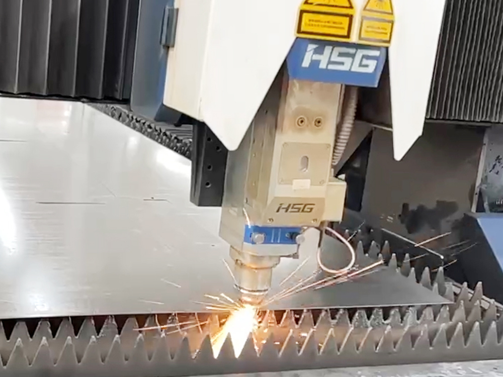 CNC laser cutting machine