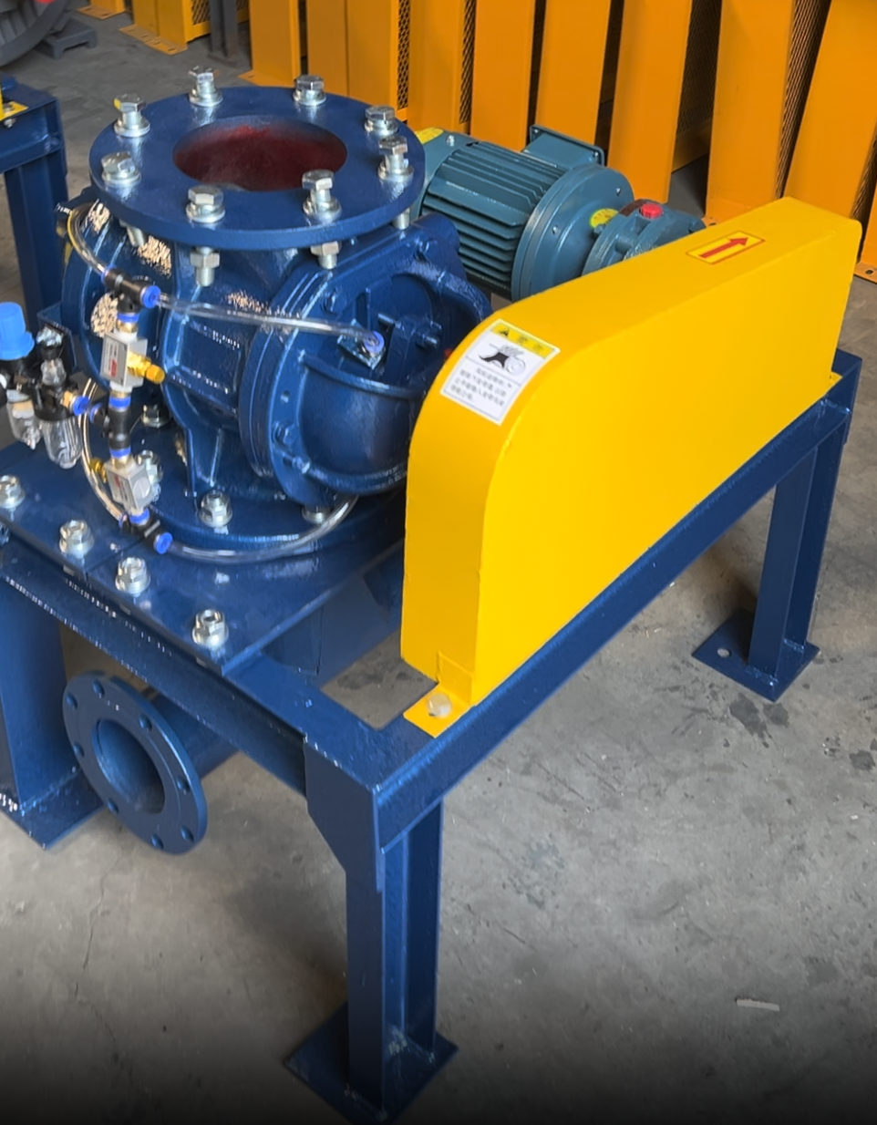 Why Do OEM Manufacturers Integrate an Industrial Rotary Feeder into Equipment?