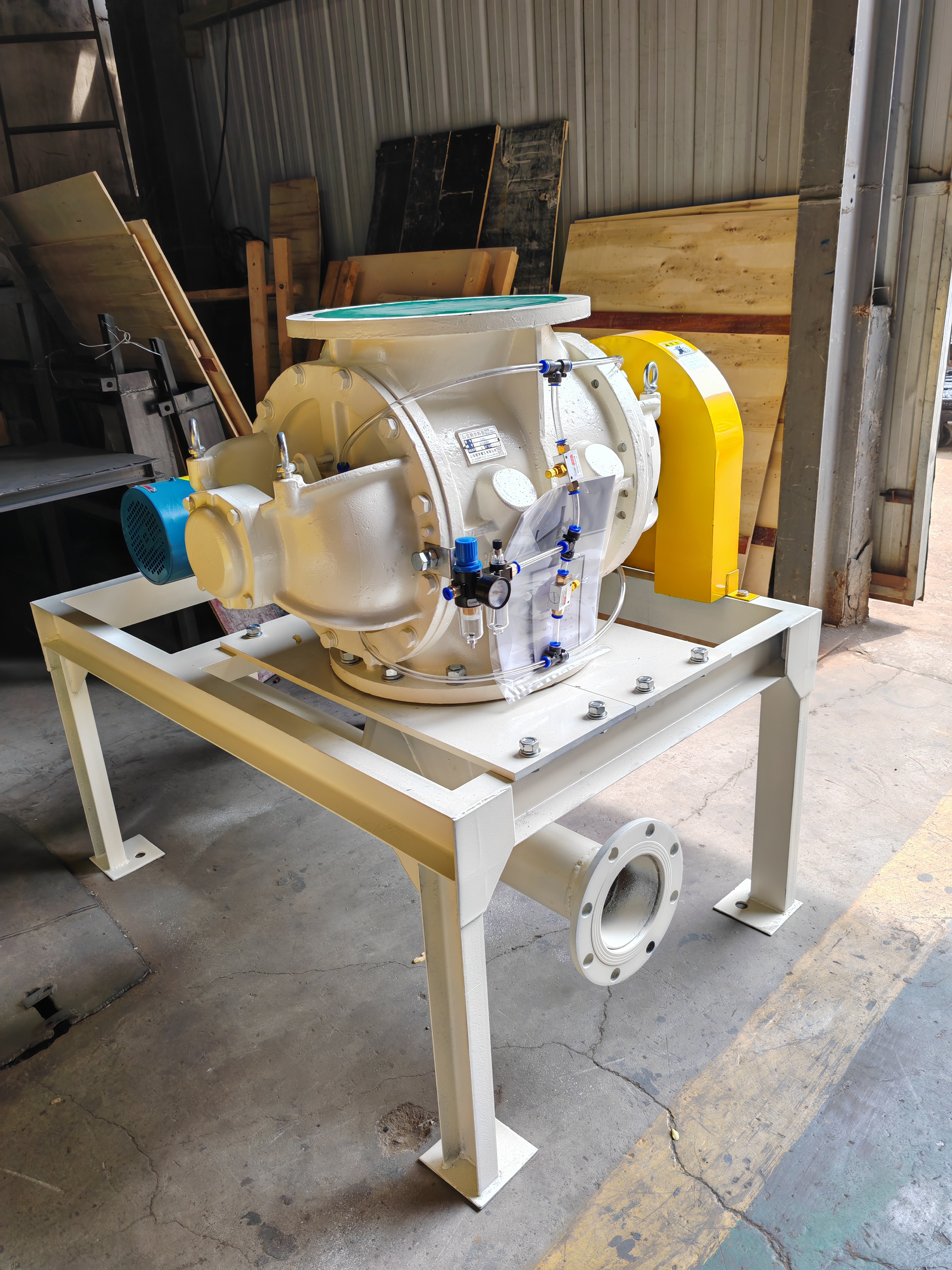 What Factors Affect Rotary Feeder Performance and Efficiency?