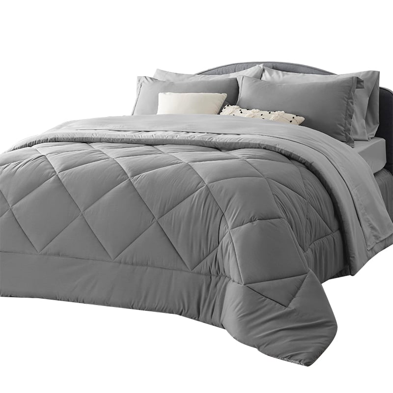 ecochic recycled nylon comforter   all sizes cradle to cradle certified allergy free  supportive-2