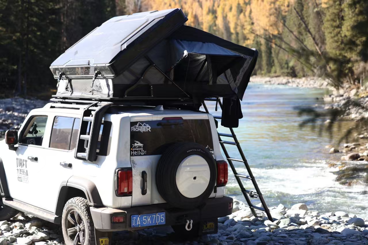 Discover the Ultimate High Quality Hardshell Rooftop Tent for Your Adventures