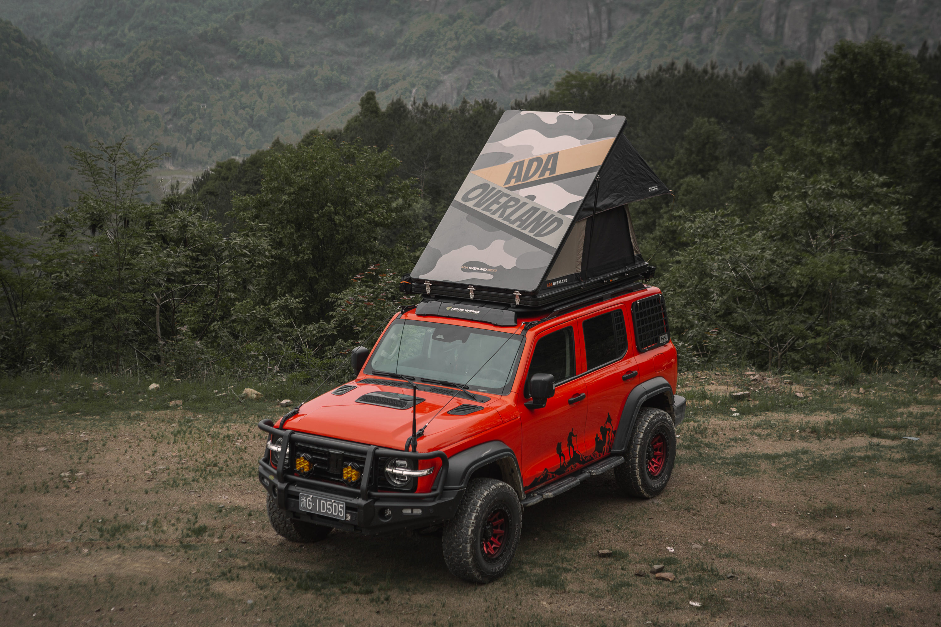 Descoperiți cortul premium pentru overlanding montat pe pick-up, cel mai bun pentru aventurieri