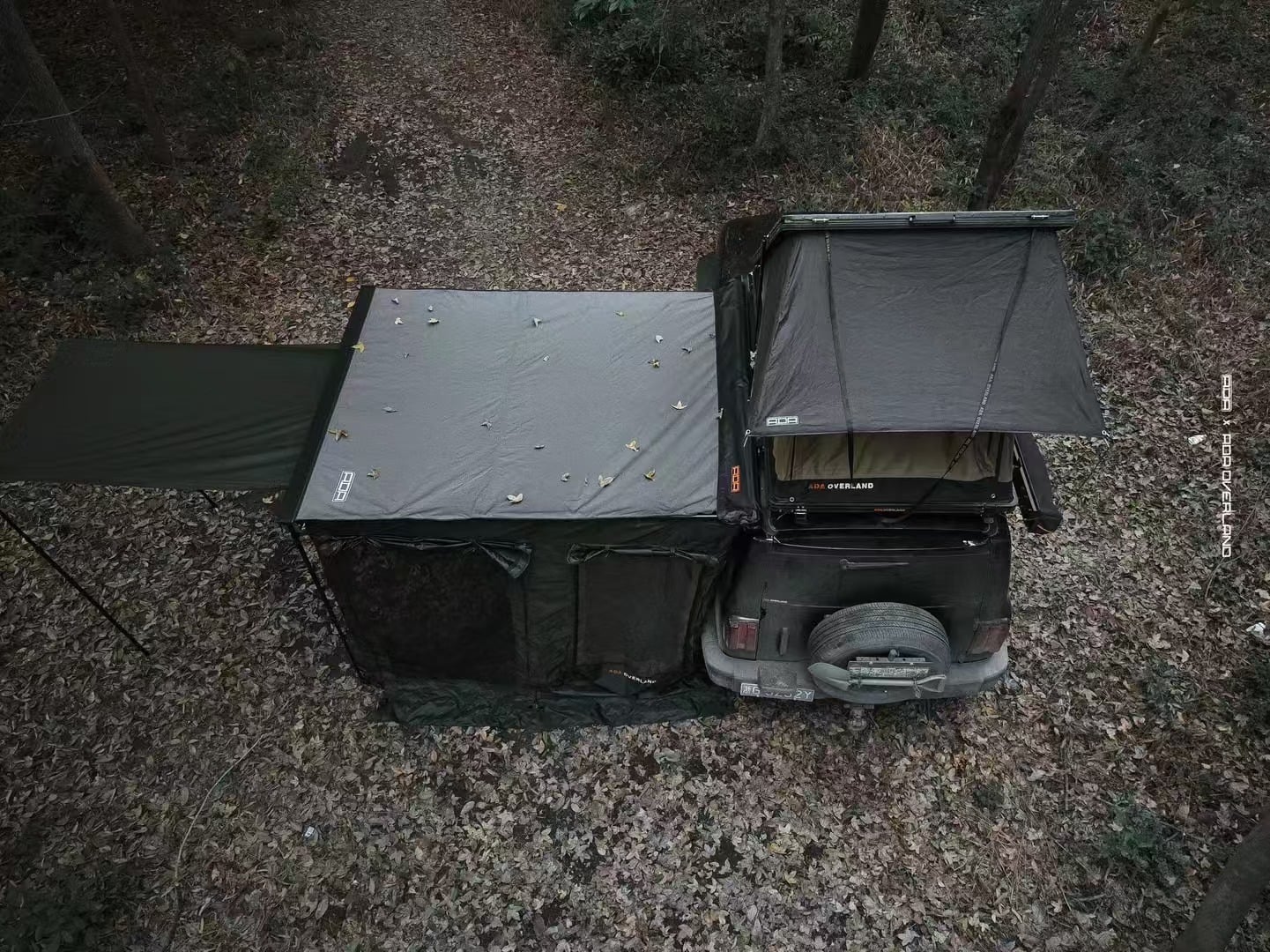 annex-Zimmer für 3–4 Personen für Overland-Camping mit Dachzelt und Markisenwand