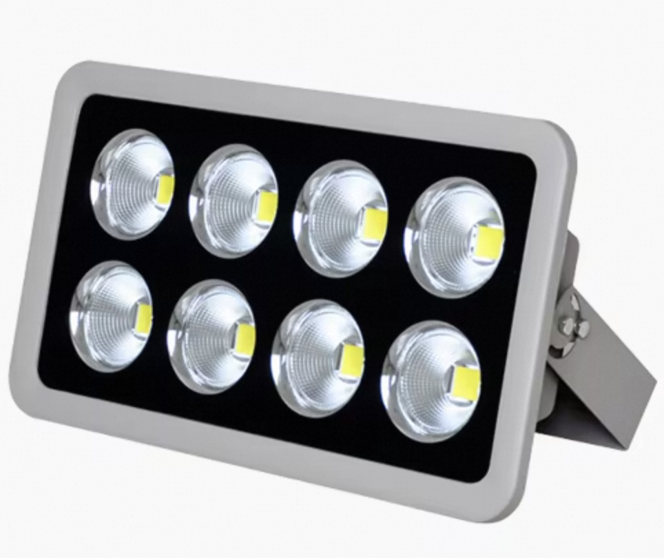 Dual-color integrated face mask with work light