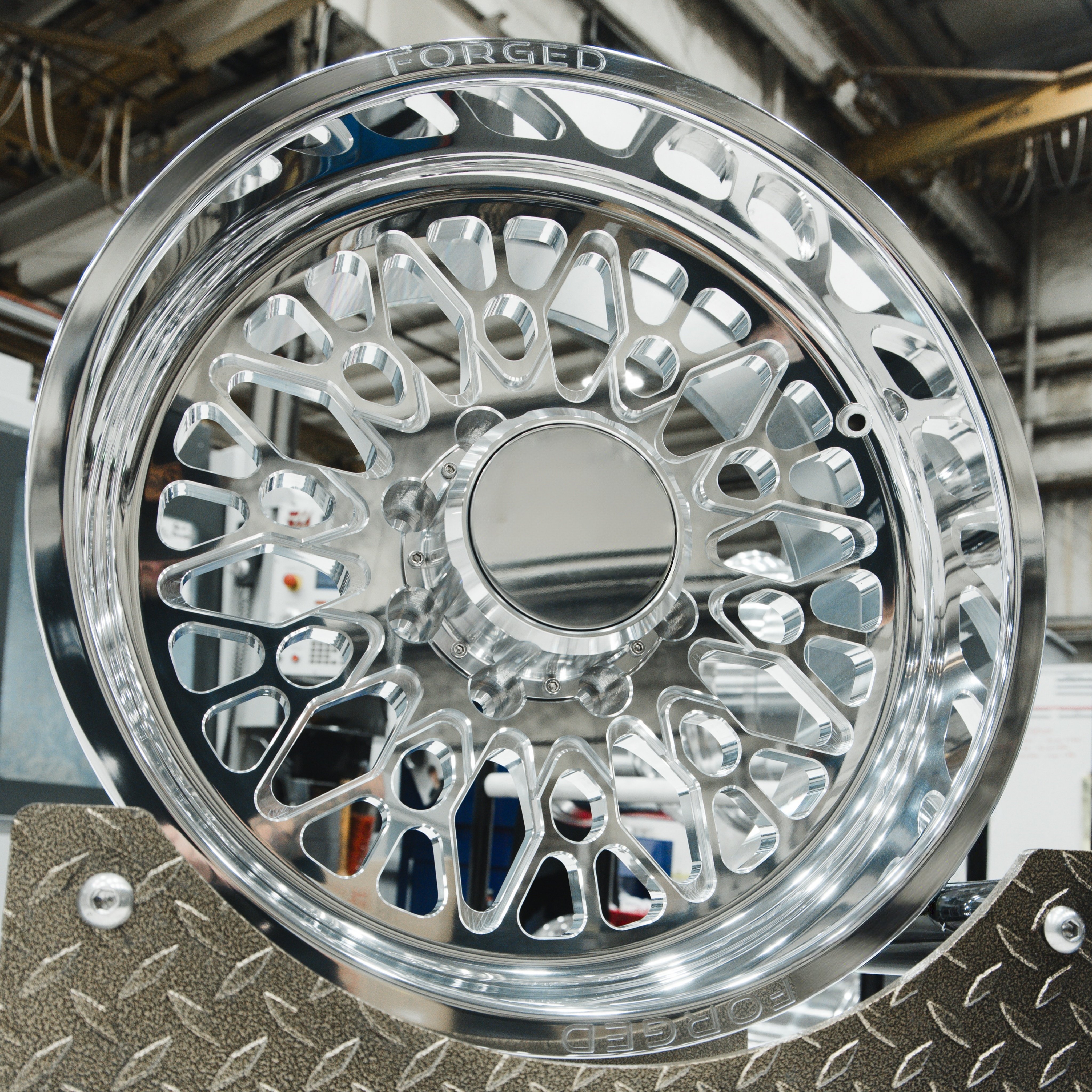 ForgeX LBTY15 Style Deep Lip Rrotullë të forguara për kamionë dhe SUV | 24x12 24x14 26x12 26x14 | Rrotullë 4x4 për F-150, Tundra, RAM dhe Chevrolet