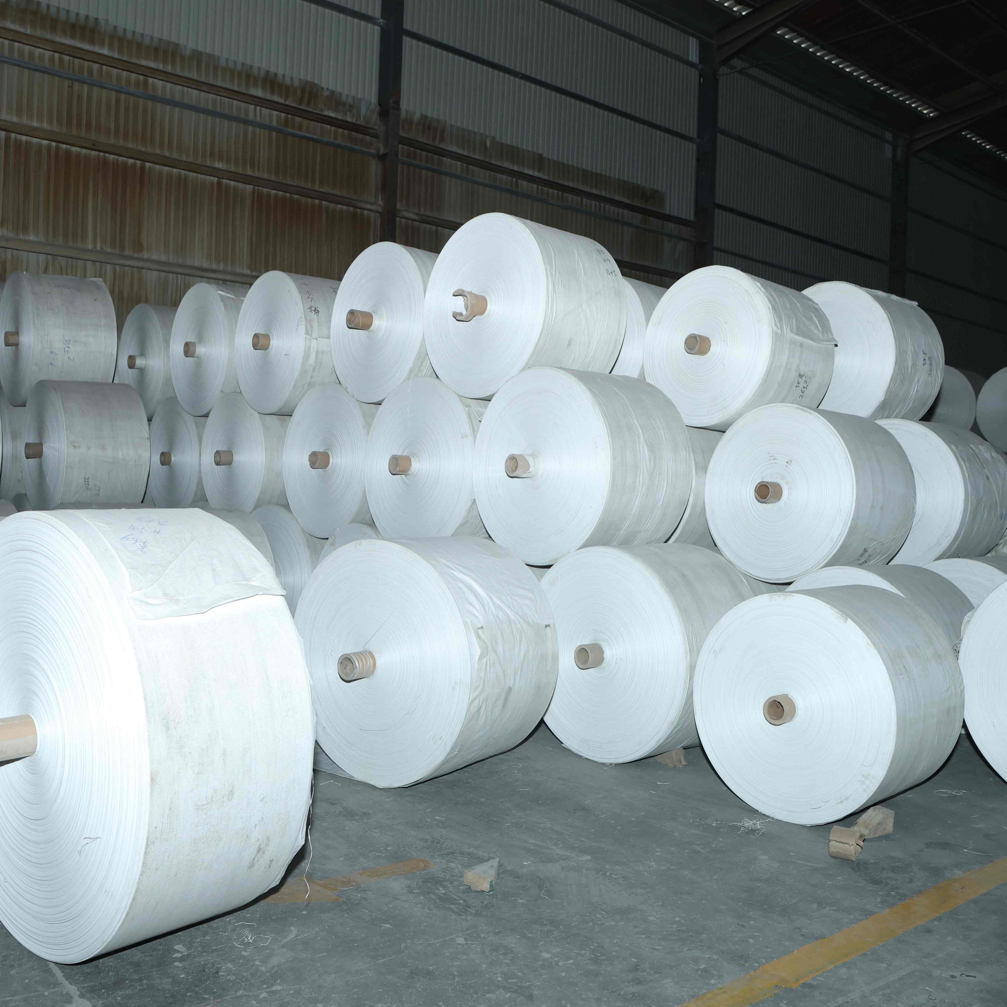 Heavy Duty PP Woven Fabric Roll | Industrial Polypropylene Fabric for Bag Making