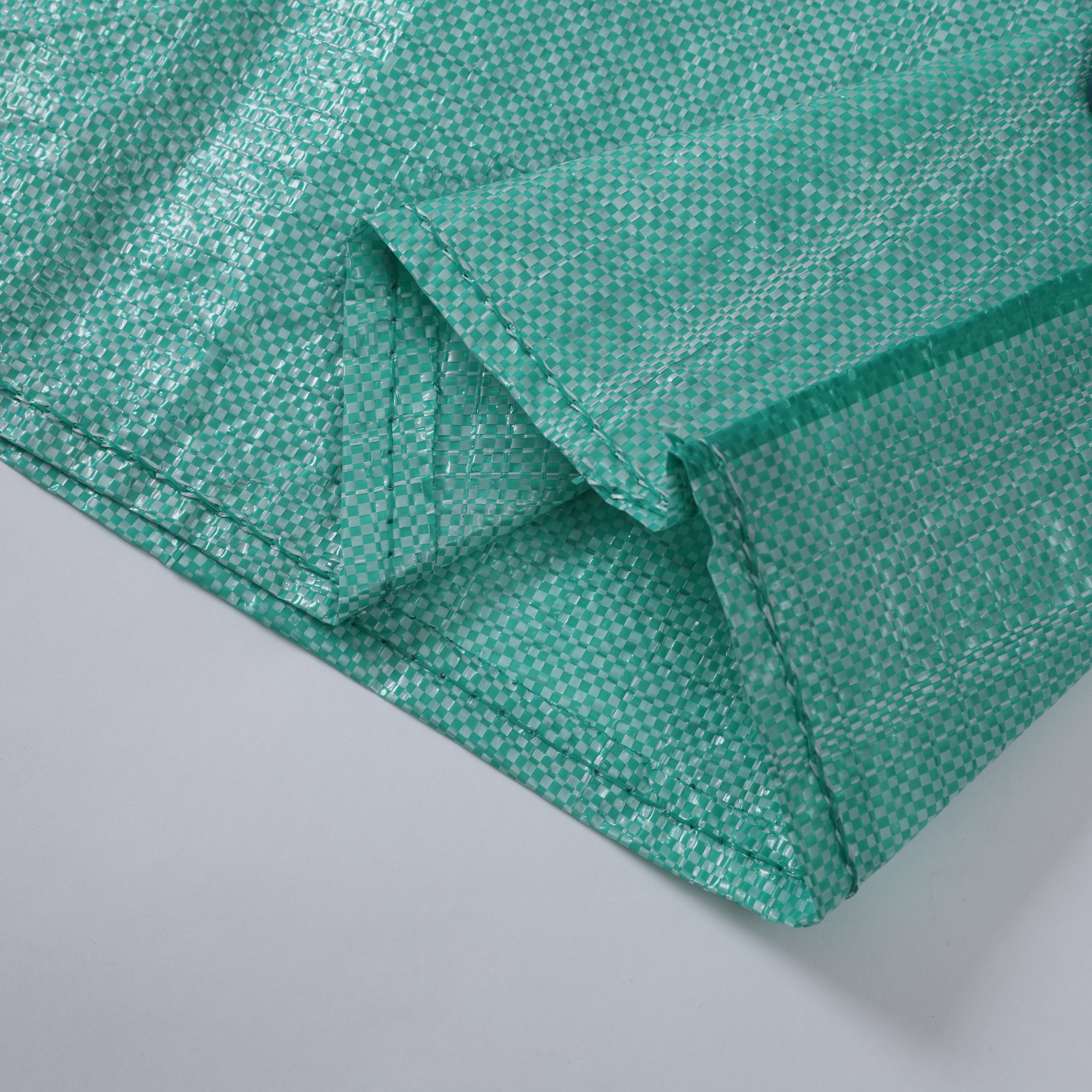 Understanding Moisture Resistant Treatments for Cement Packaging Fabric