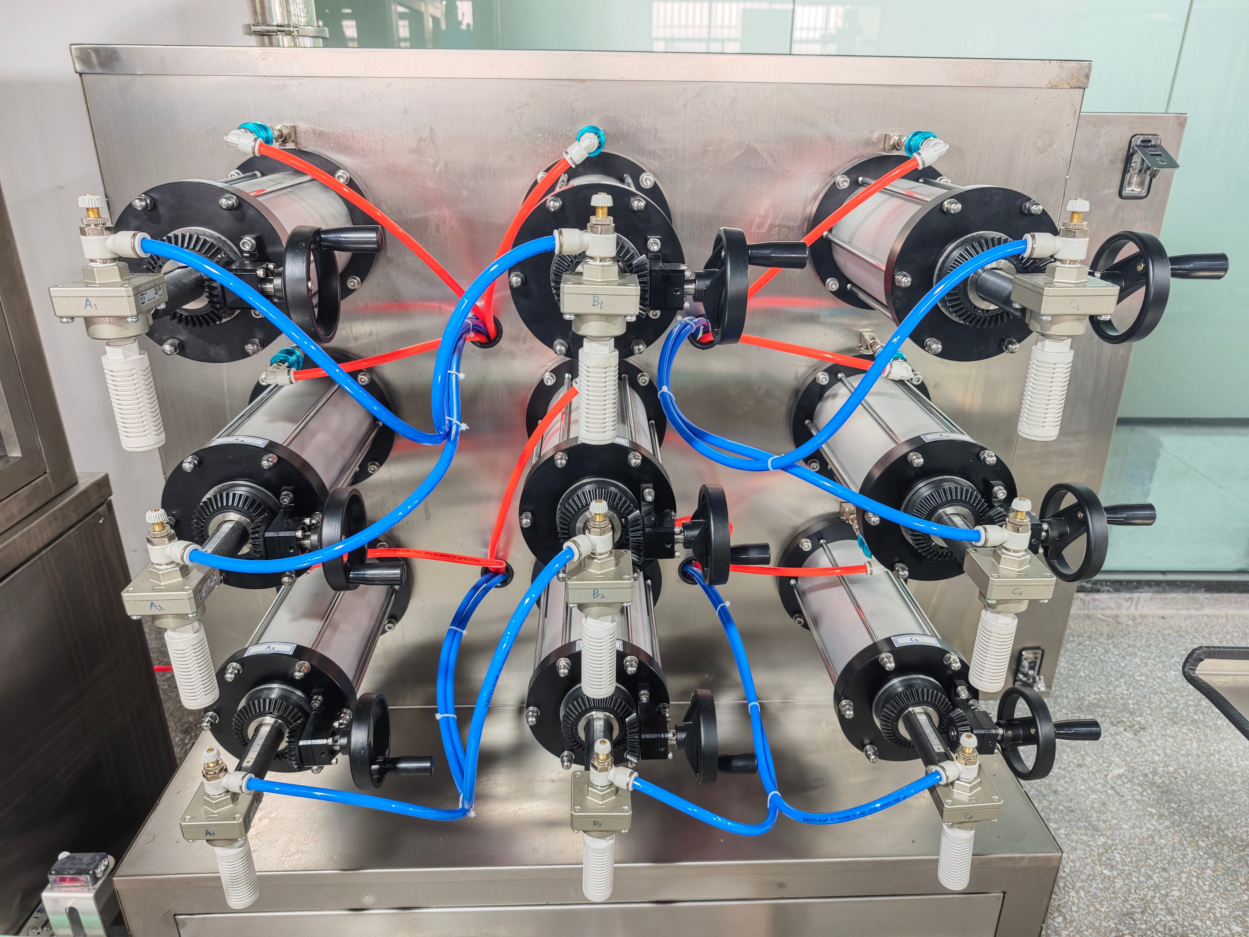 Aerosol filling liquid dosing station for fire extinguisher production
