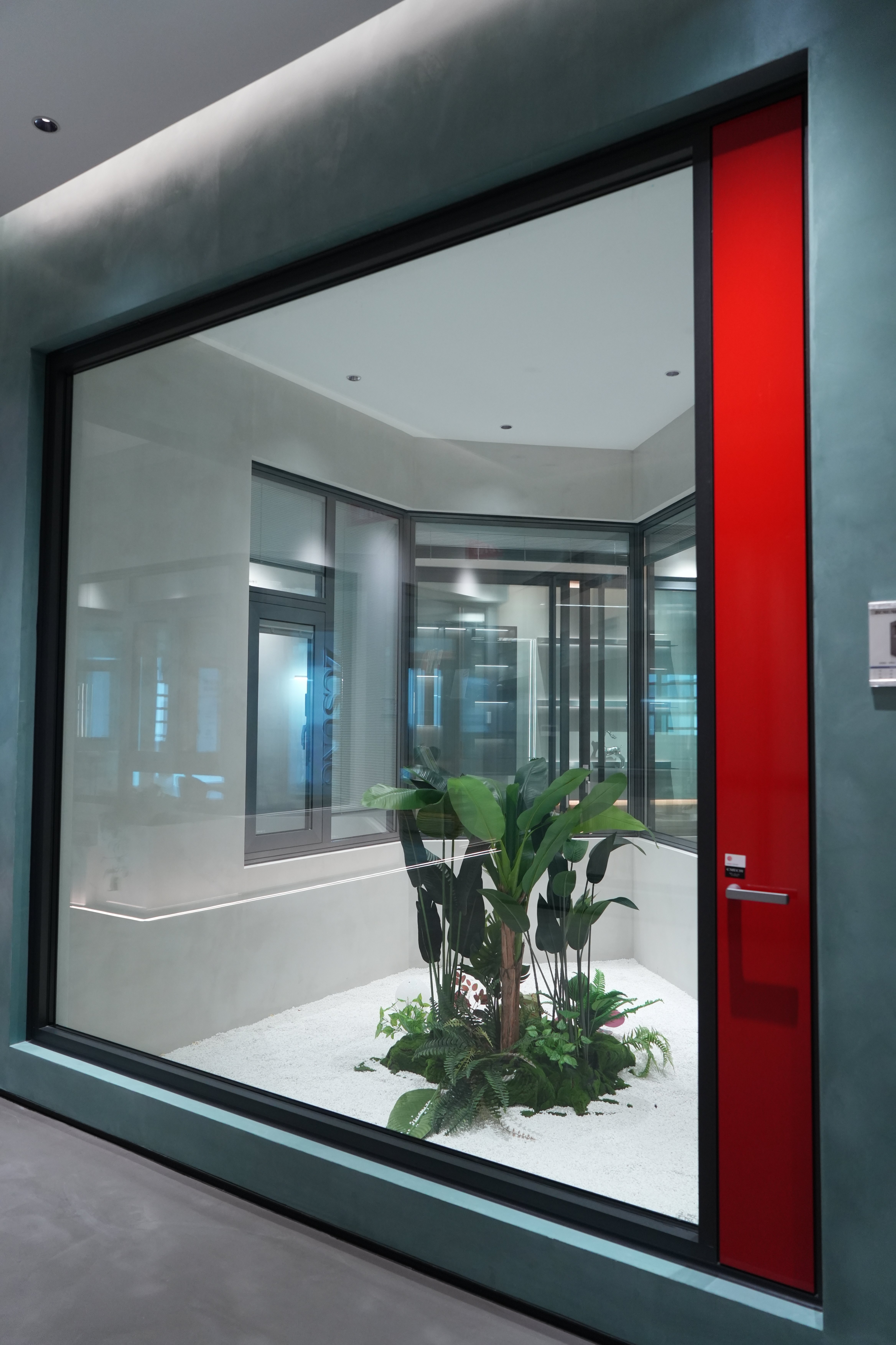 95M Series Micro-ventilation Casement Window | Energy Saving Aluminum Window
