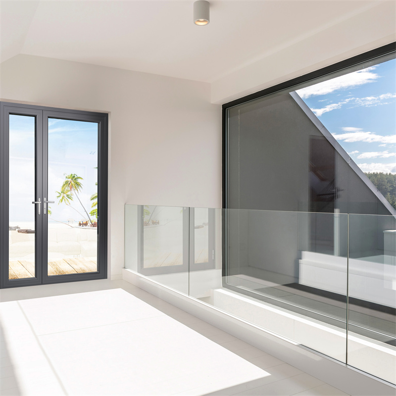 80 SERIES Swing Door     