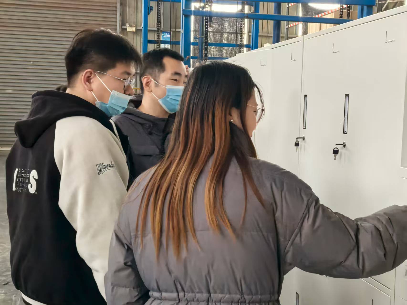 Philippine clients visit steel office furniture factory