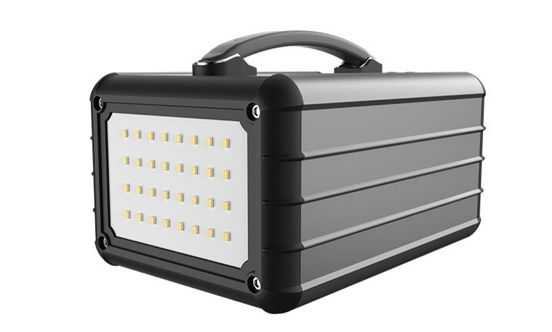 Come Utilizzare un Generatore Portatile a Energia Solare Fuori Rete?