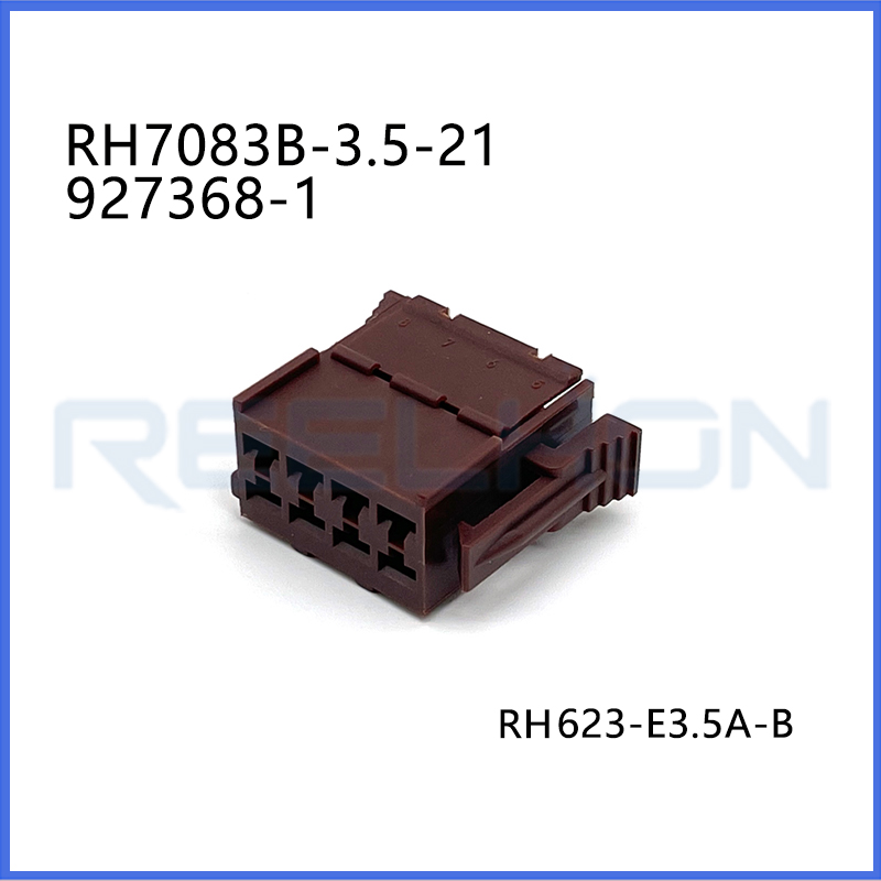 RH7083B-3.5-21/927368-1  12 V / 24 V, 8 Position, Automotive Housing for Female Terminals