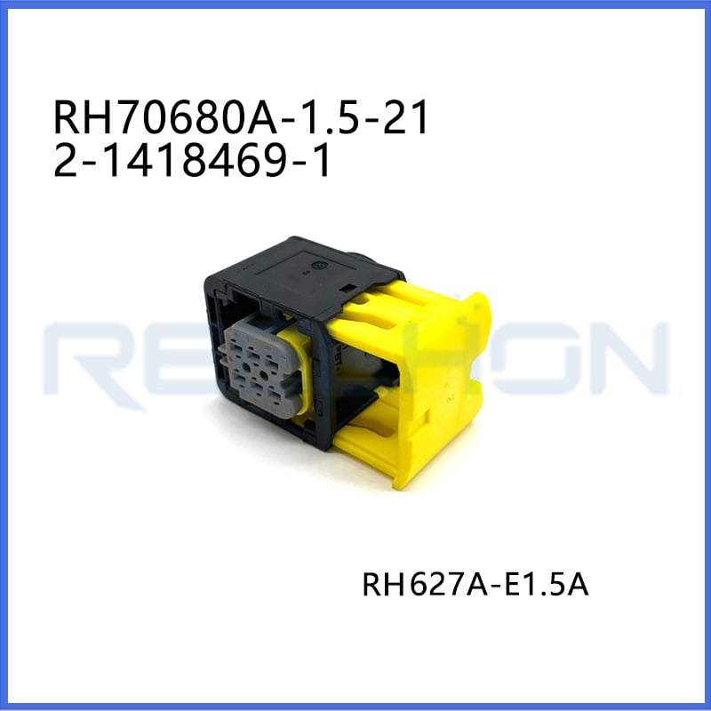 RH70680A-1.5-21/2-1418469-1 12 V / 24 V / 48 V, 6 Position, Automotive Housing for Female Terminals