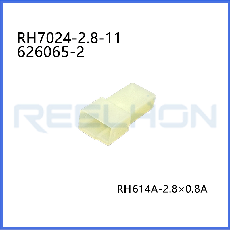  2.8mm Series Male Auto Connector 1-626065-2