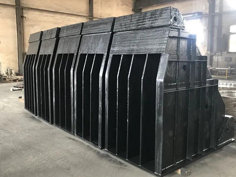 Chromium carbide overlay plate improves wear resistance in mining and cement industries