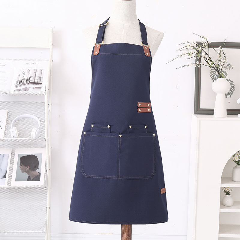 What Are the Best Chef Aprons for High End Restaurant Kitchens?
