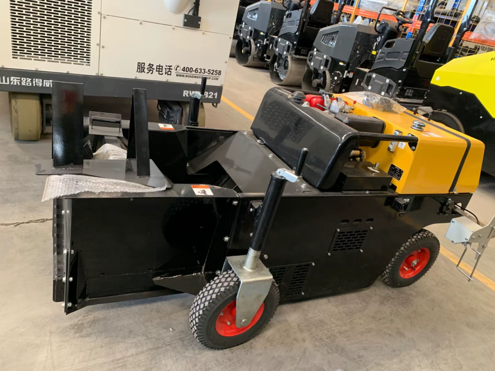 Unmatched Efficiency: How the ROADWAY Laser Screed with 6000mm Arm Length Delivers High Performance
