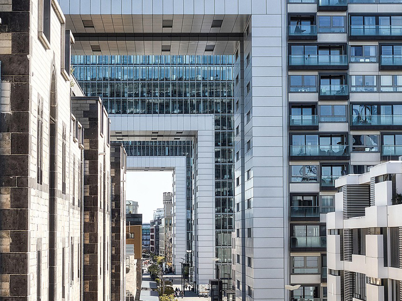 Why Laminated Glass Is the Preferred Choice for Safety and Soundproofing