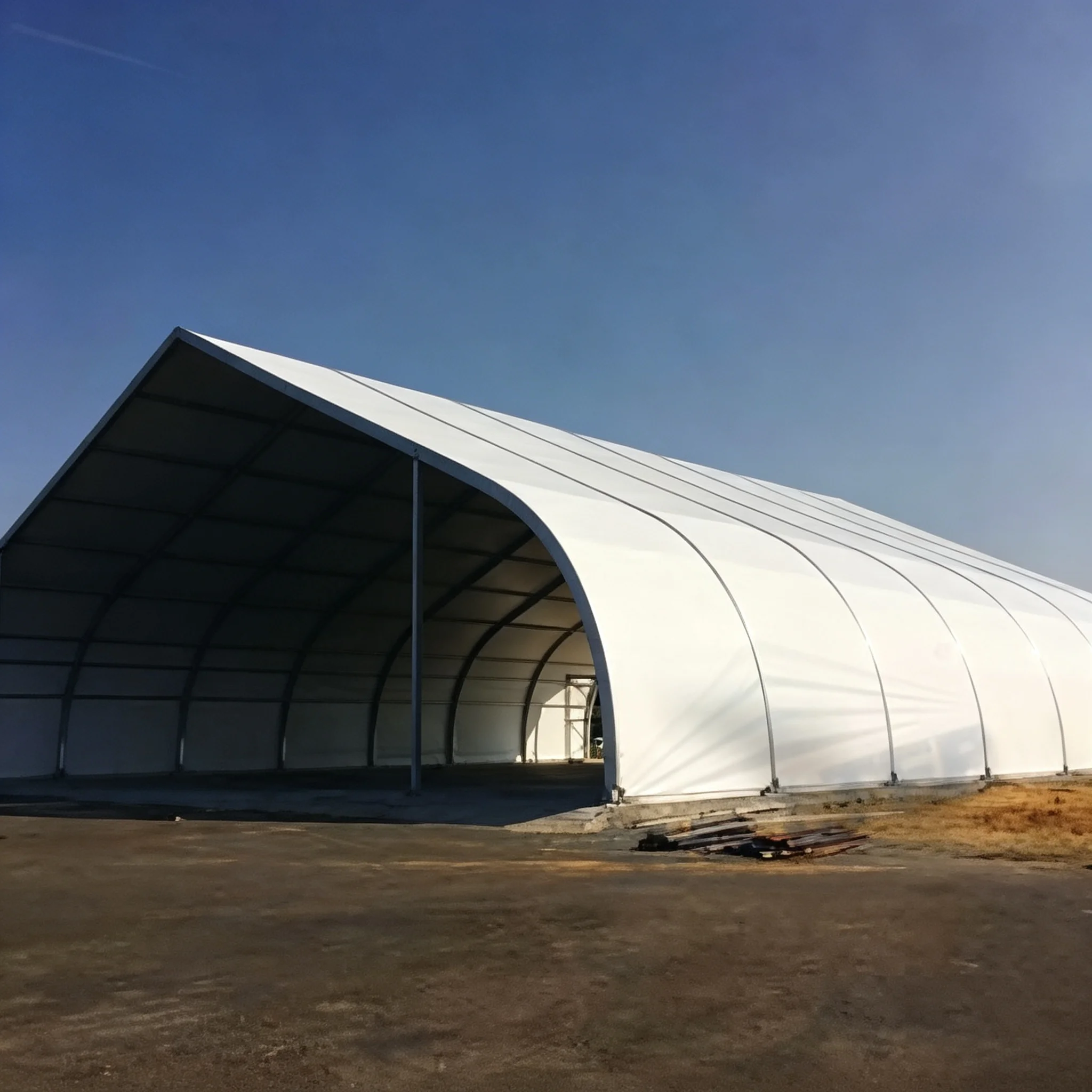 Tente TFS | Tente modulaire à grande portée et à portée libre pour événements, usages industriels et militaires