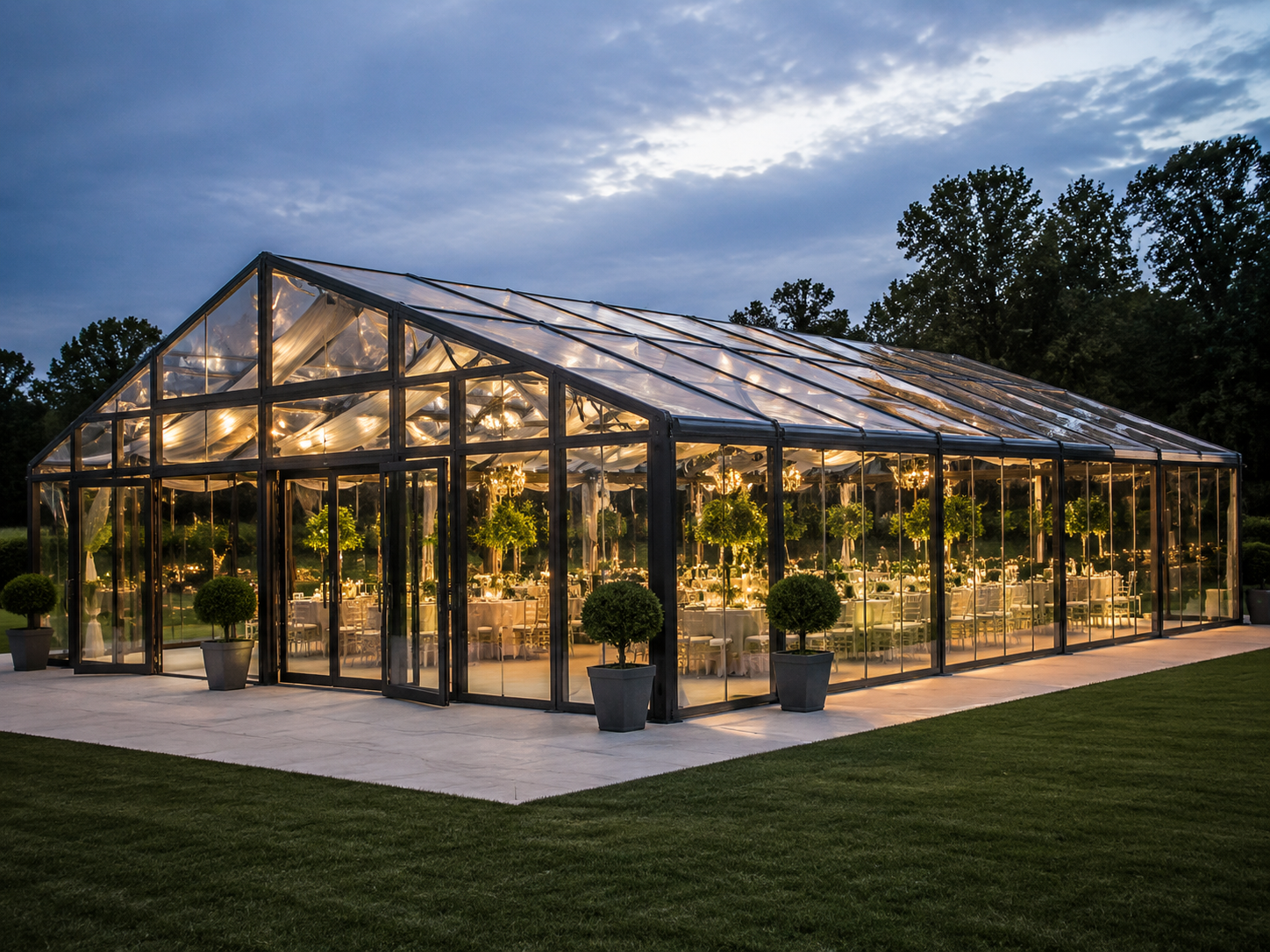 Tente orangerie en forme de A