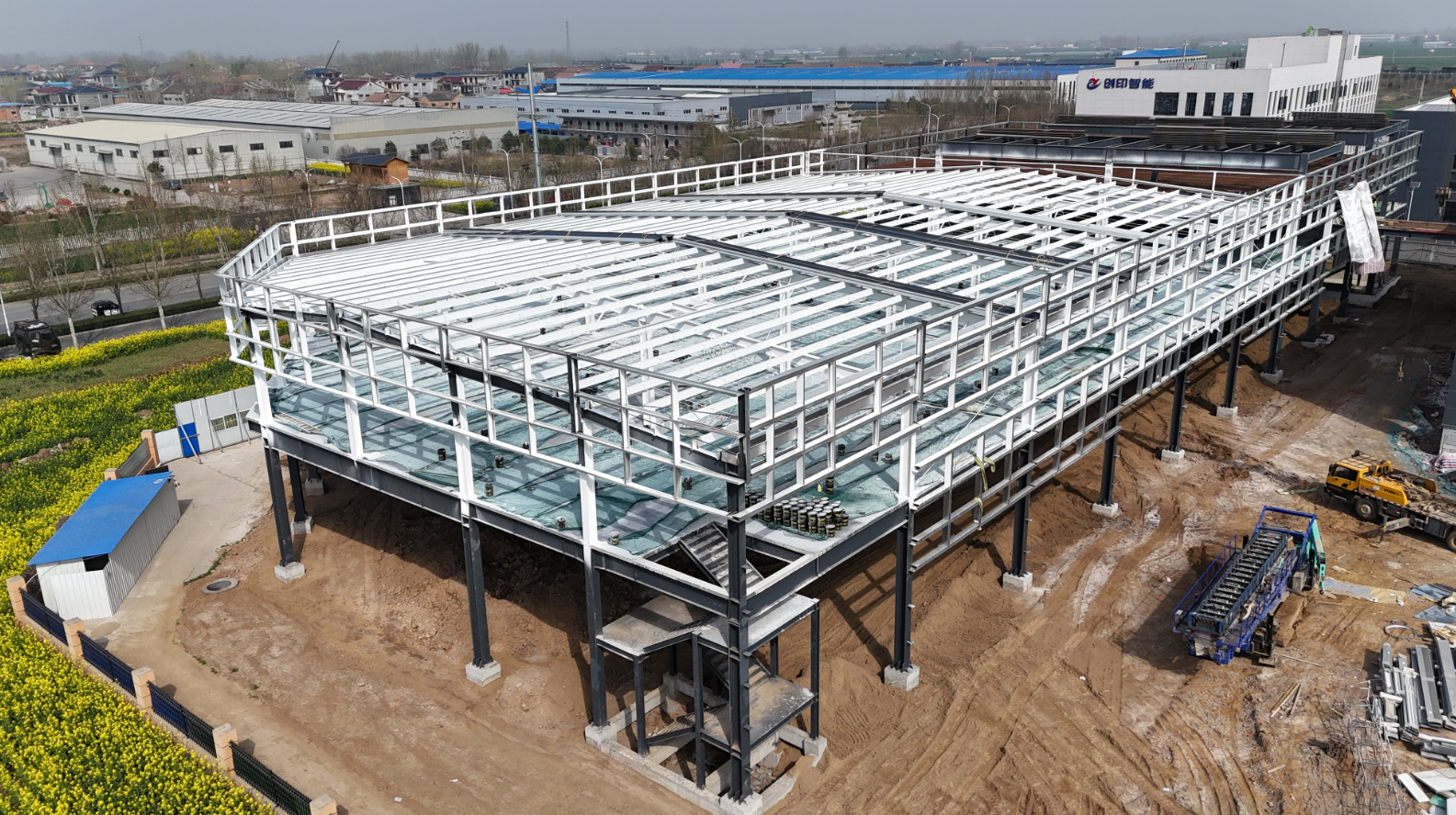 Can a Steel Structure Building Be Designed for Extreme Snow Loads?
