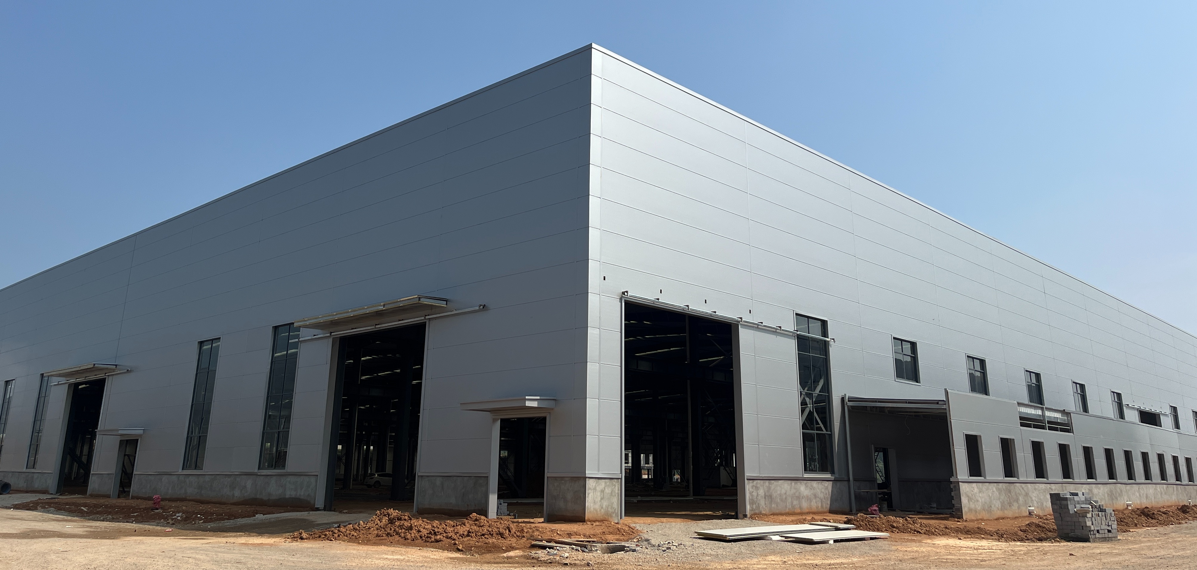 steel warehouse .JPG