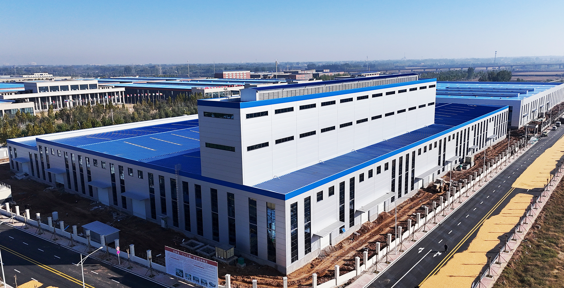 Lanpu Electronics Manufacturing Workshop