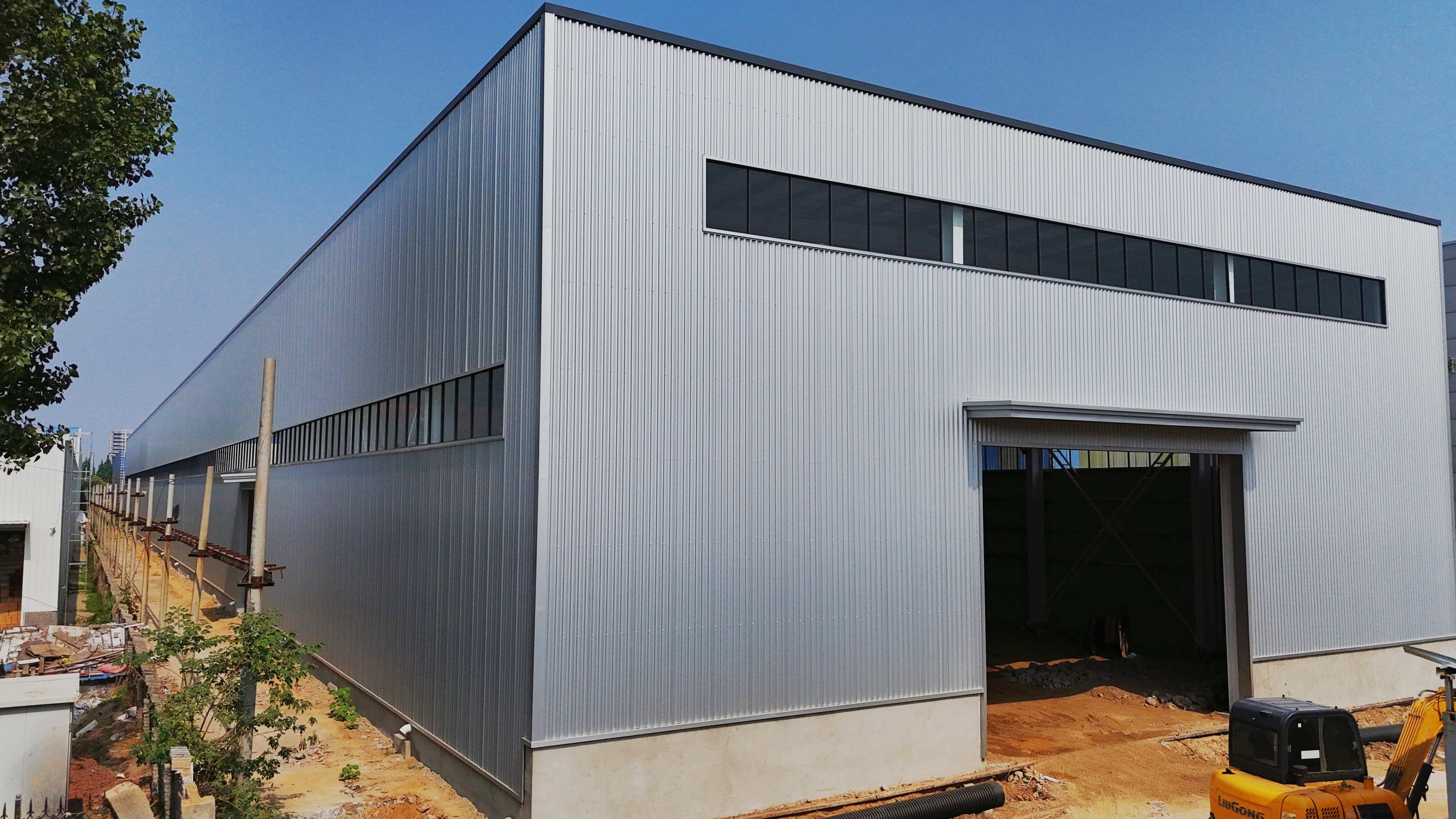 Tuum Fidus Supplicator Magazinorum pro Solutionibus Structurae Ferreae
