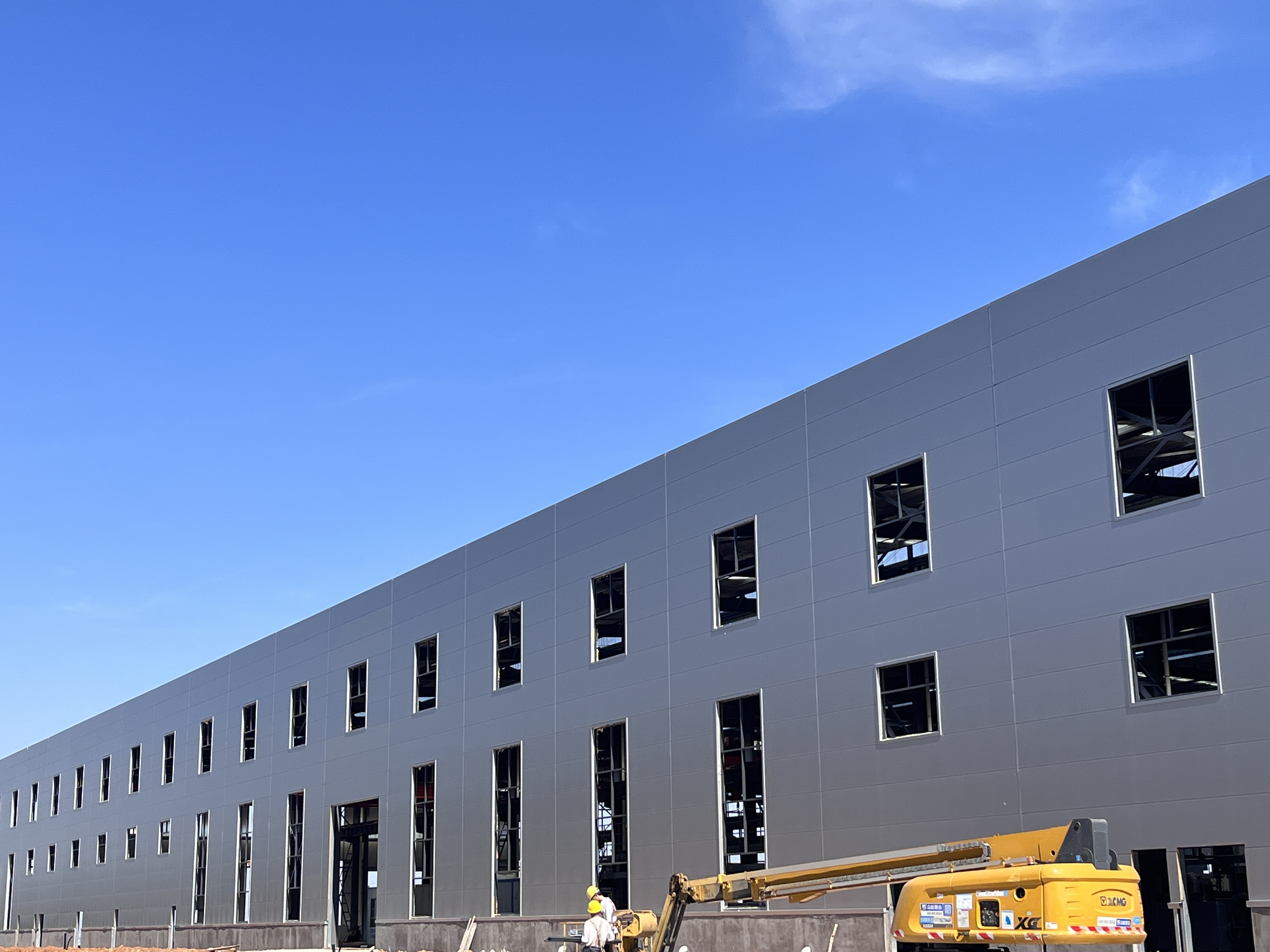 Premium Metal Prefab Workshops for Diverse Industries