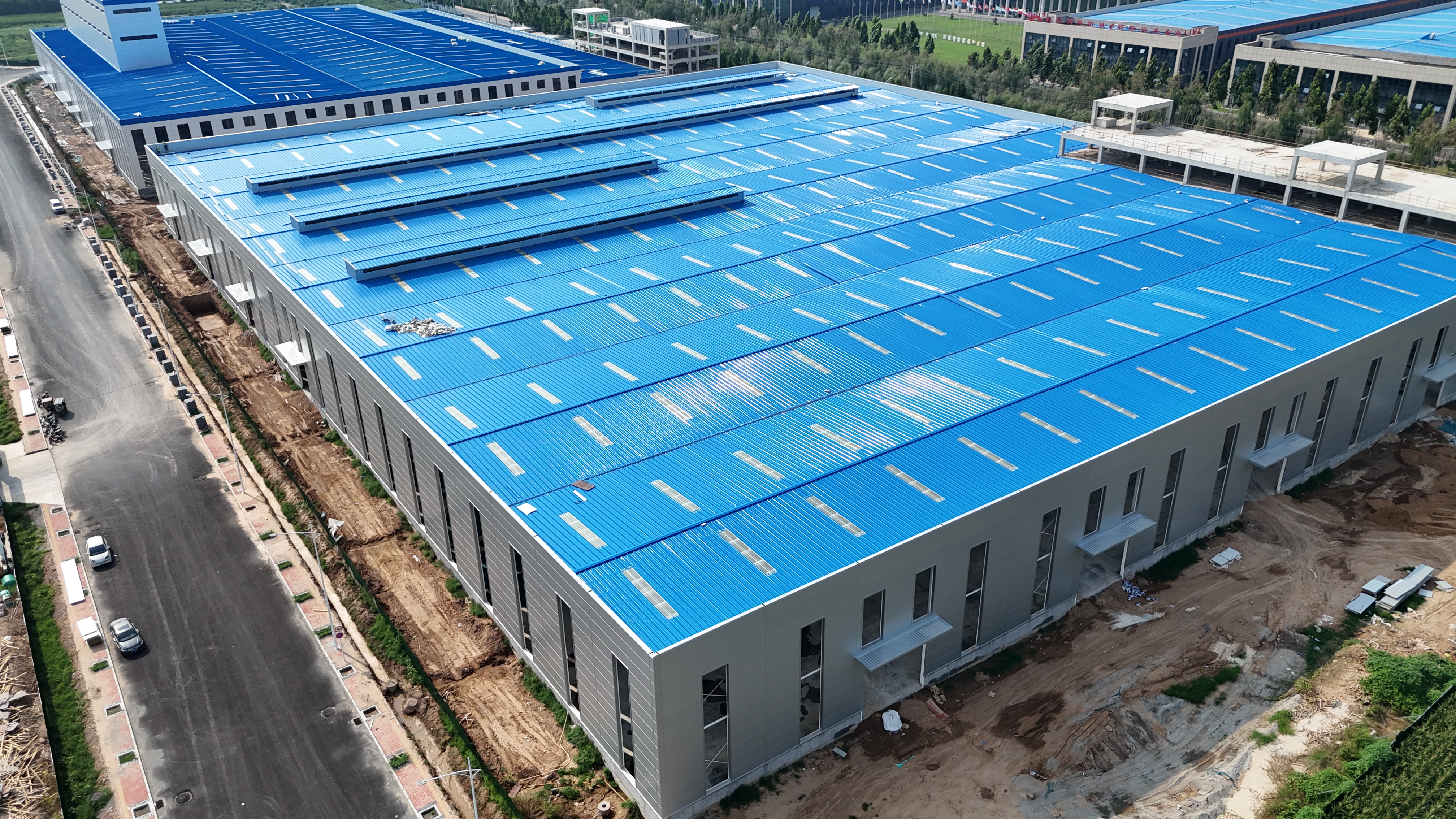 Solutiones Comprehensivae pro Aedificiis Ex Structura Ferrea ad Usum Magazinorum et Fabricarum