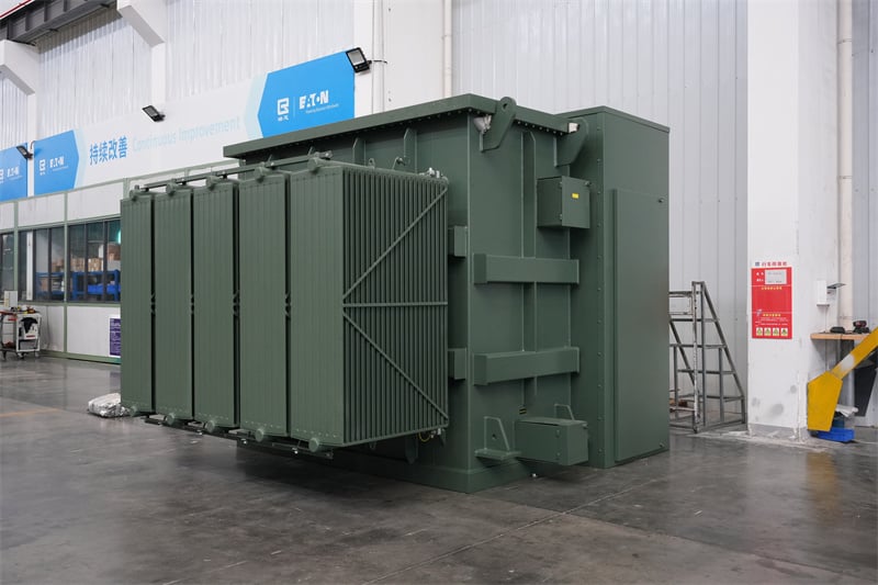 66kv Three phase pad mounted transformer 45rear 02.JPG