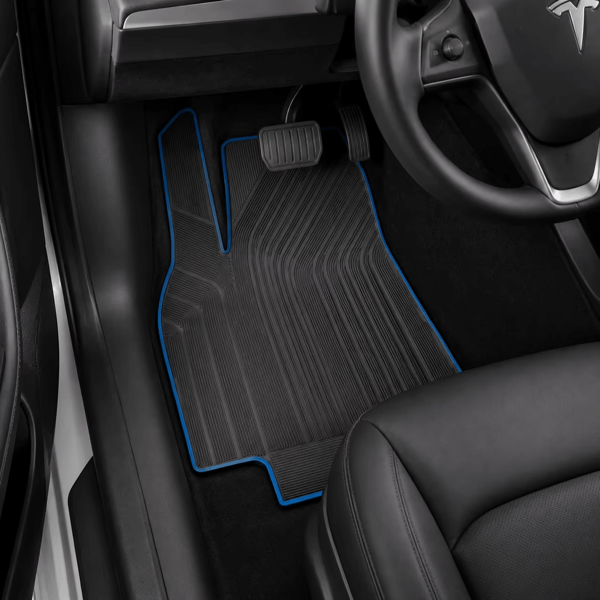 Tesla Model Y Juniper 2025-2026 floor mats installed inside