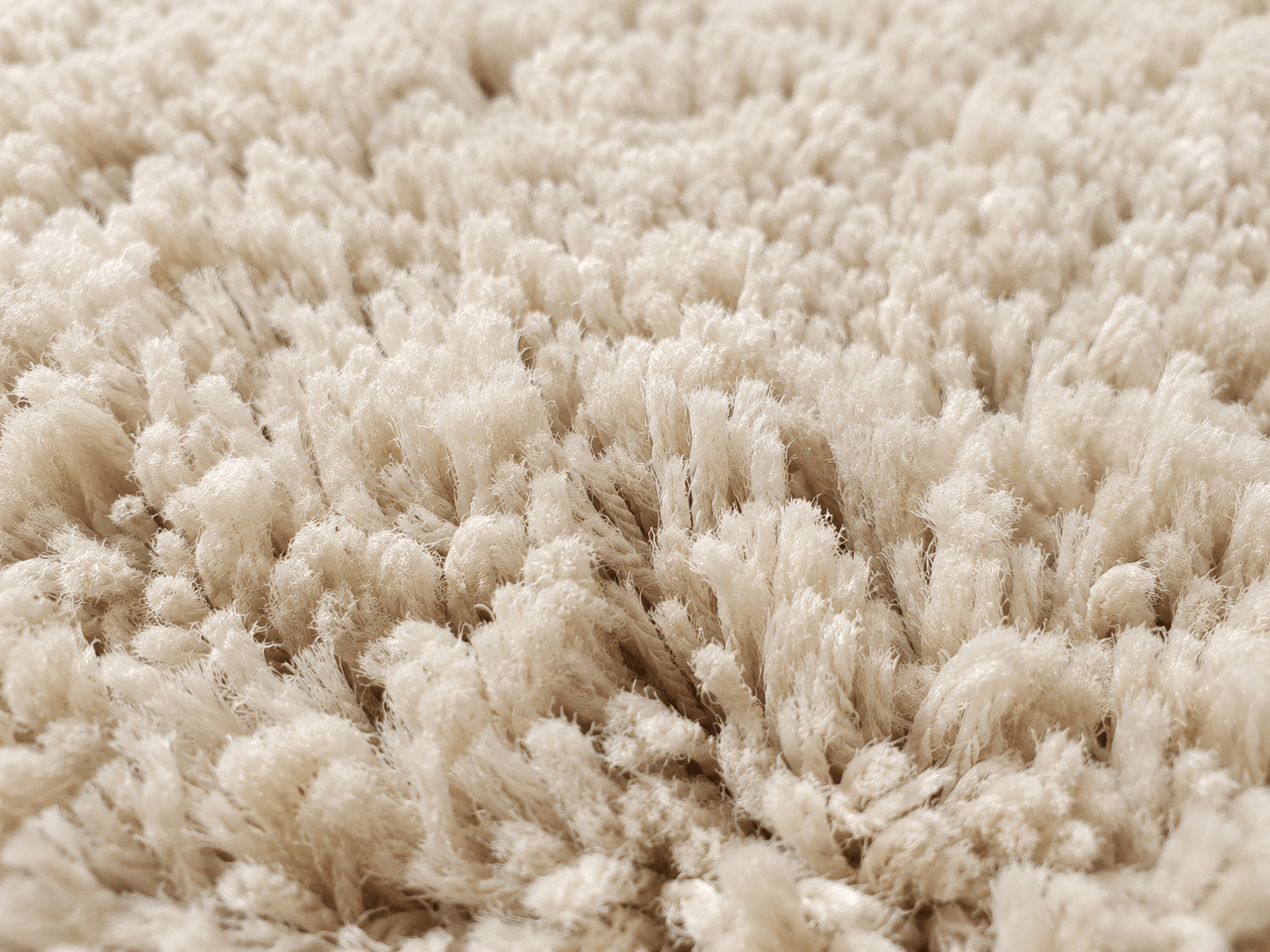 high pile carpet with long soft carpet fibers