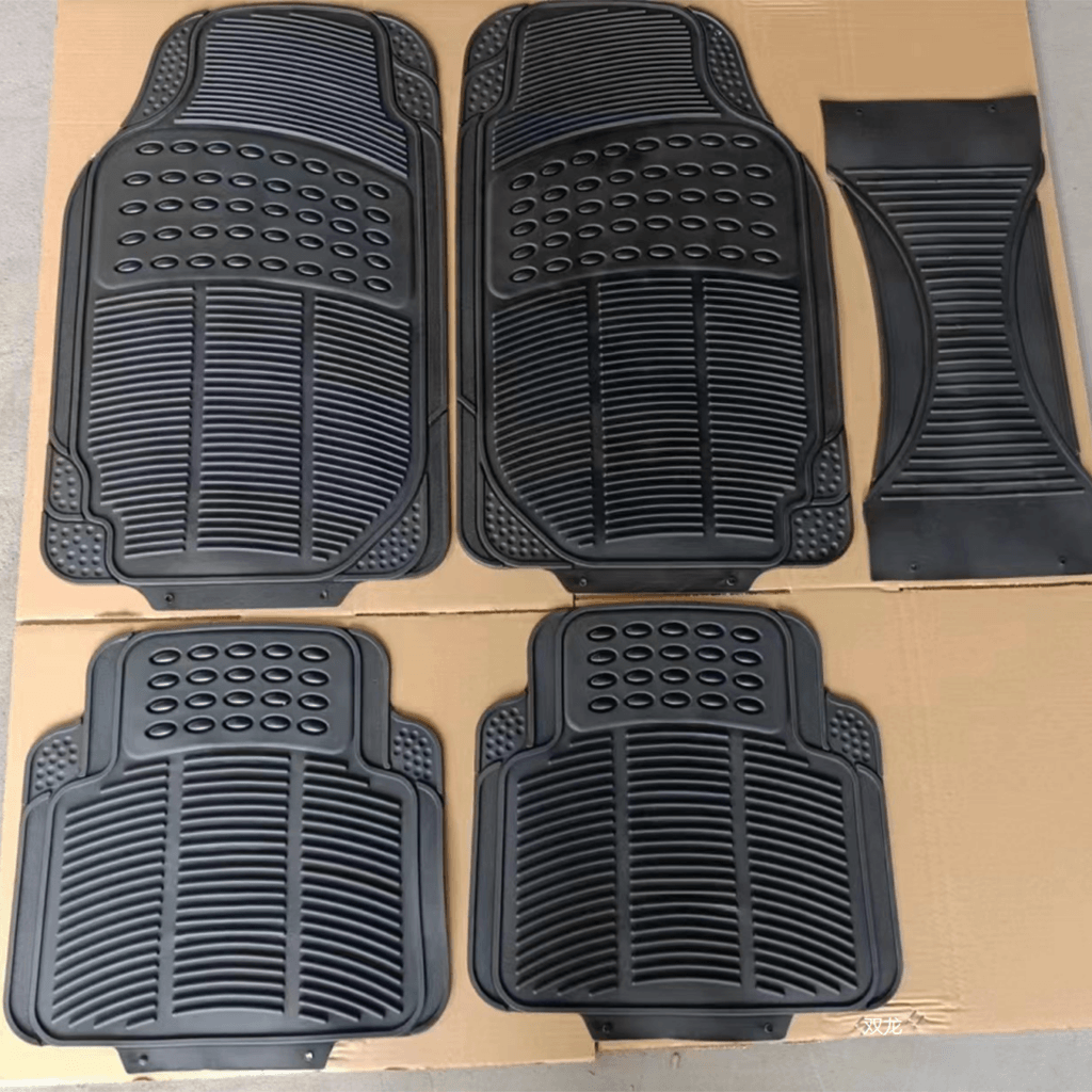 AT5 Universal Car Floor Mats PVC Waterproof Floor Protection (3).png