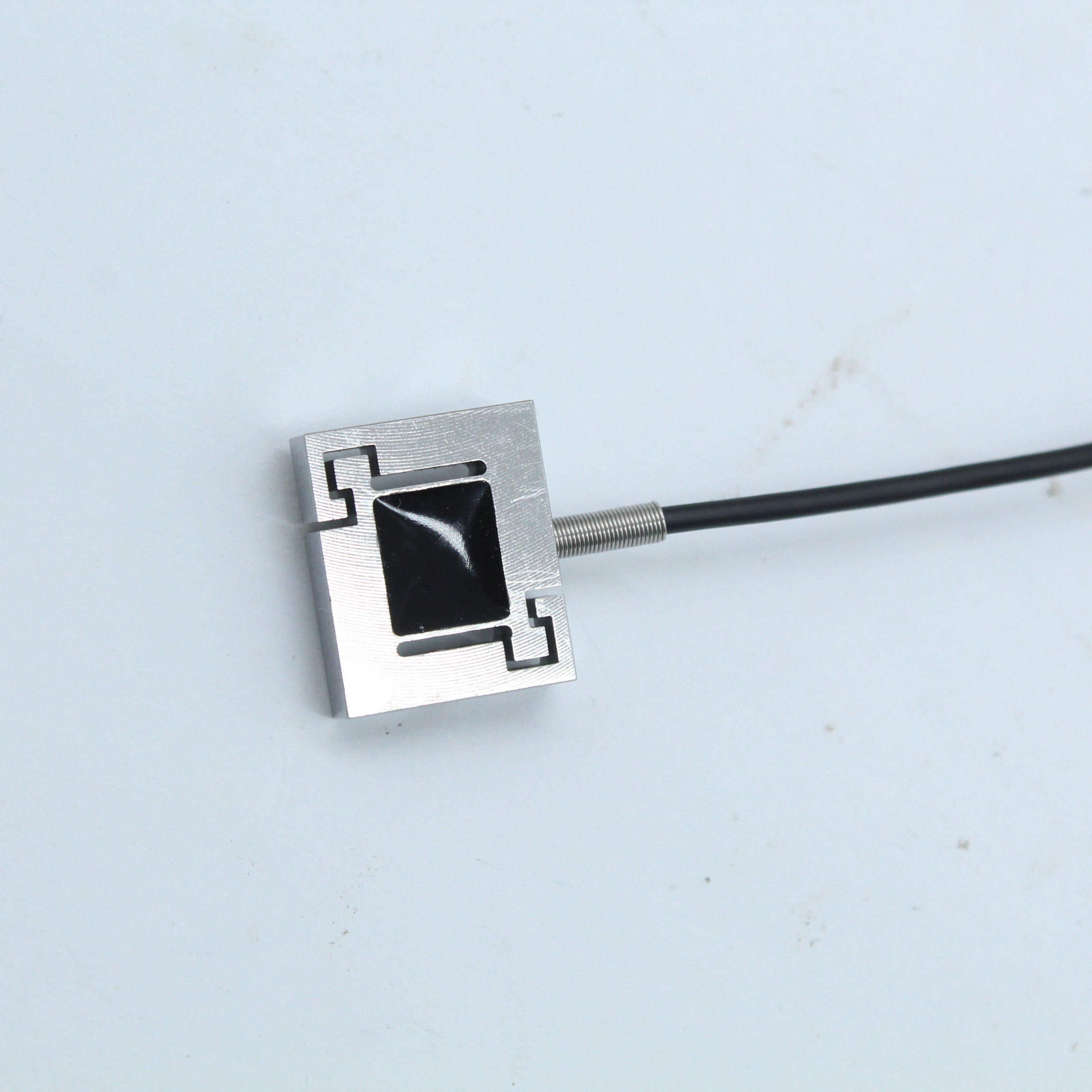 Comparing Quality Standards of Tension and Compression Load Cells
