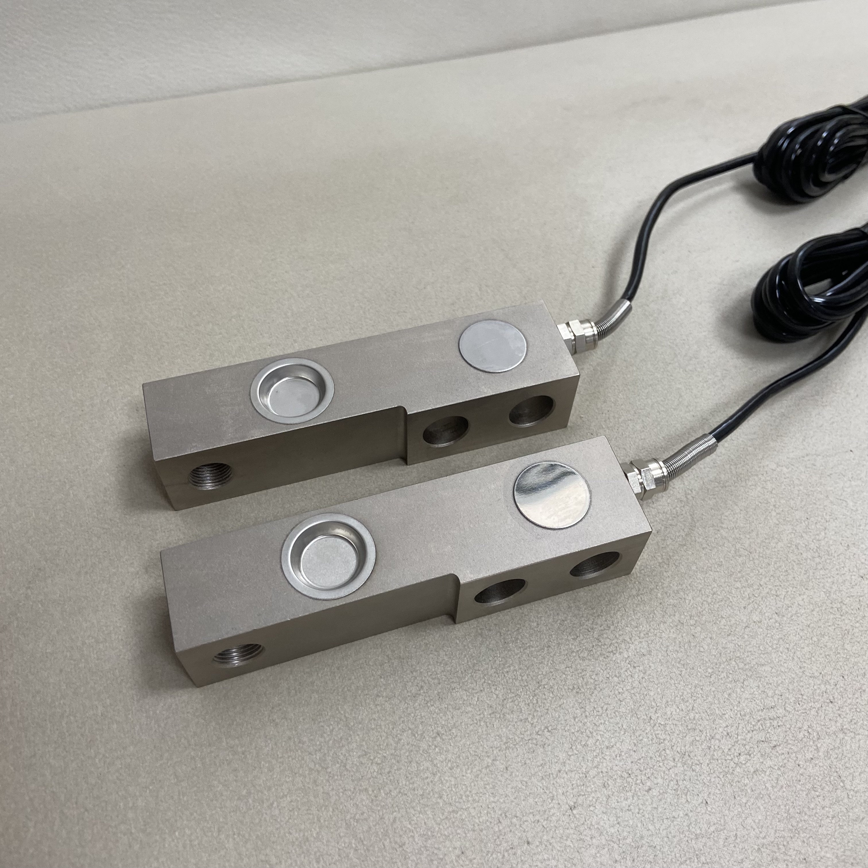Double Ended Shear Beam Load Cells for Bulk Orders