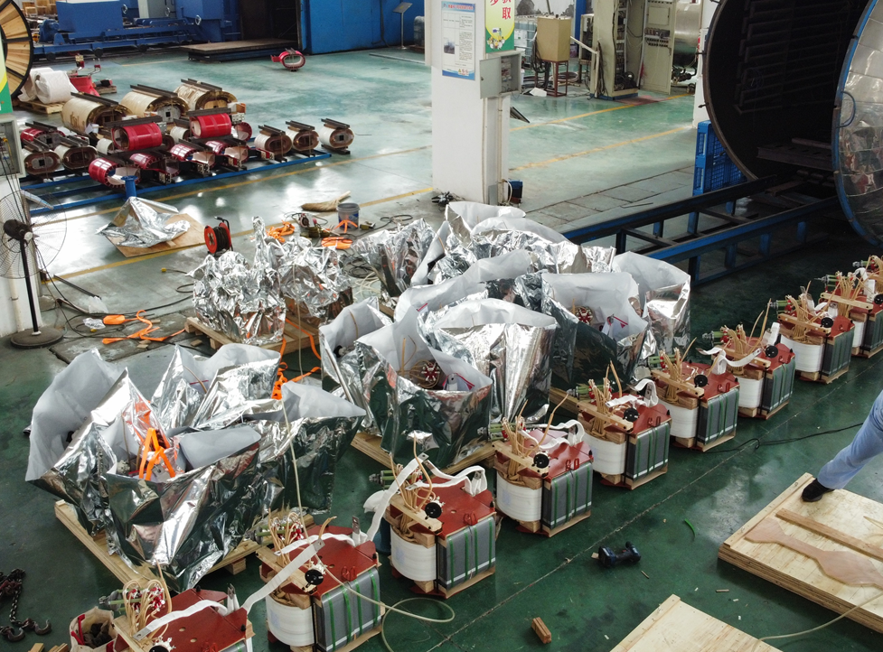 Engineering Reliability: How Pad-Mounted Transformers Optimize Solar and Wind Power Projects