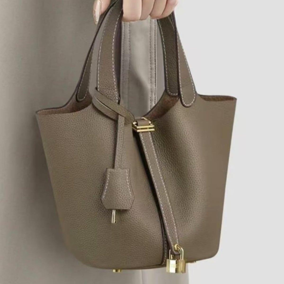 Dropshipping Newest Wholesale Fashion Ladies Bags Hot Selling Elegance Female Trends Purse Bags Luxury Women's Handbags for Women