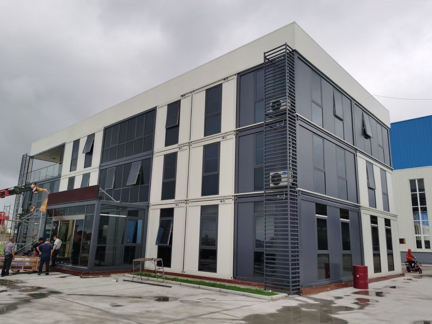 Netherlands Office Building Project