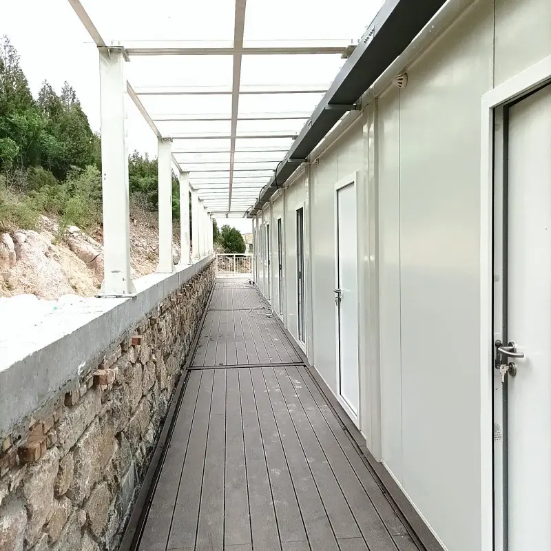 Guide de montage des maisons conteneurs modulaires amovibles 2025