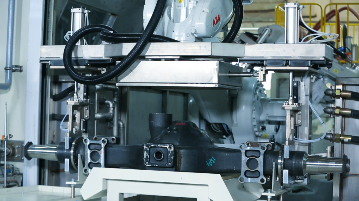 Heavy-Duty Truck Drive Axle Housing Cleaning Machine: Flexible Cleaning Solution with 70-Second Cycle Time and Cleanliness ≤77mg
