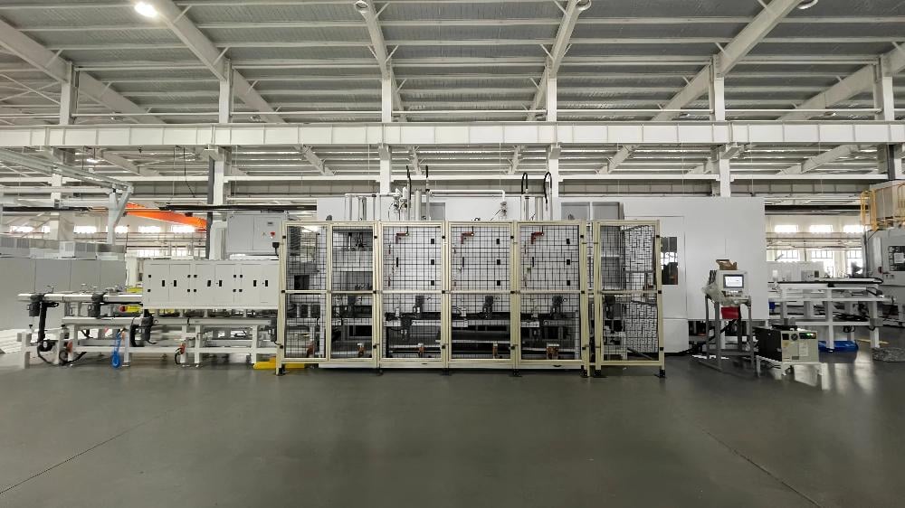[Technology Frontier] Dual-Core Breakthrough! Big Bird Industrial’s Precision Cleaning Robot Redefines a New Benchmark for Efficiency