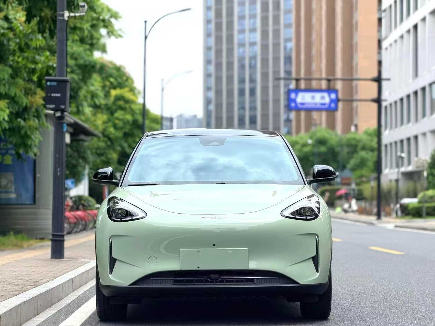 Geely 2025 Xingyuan UP
