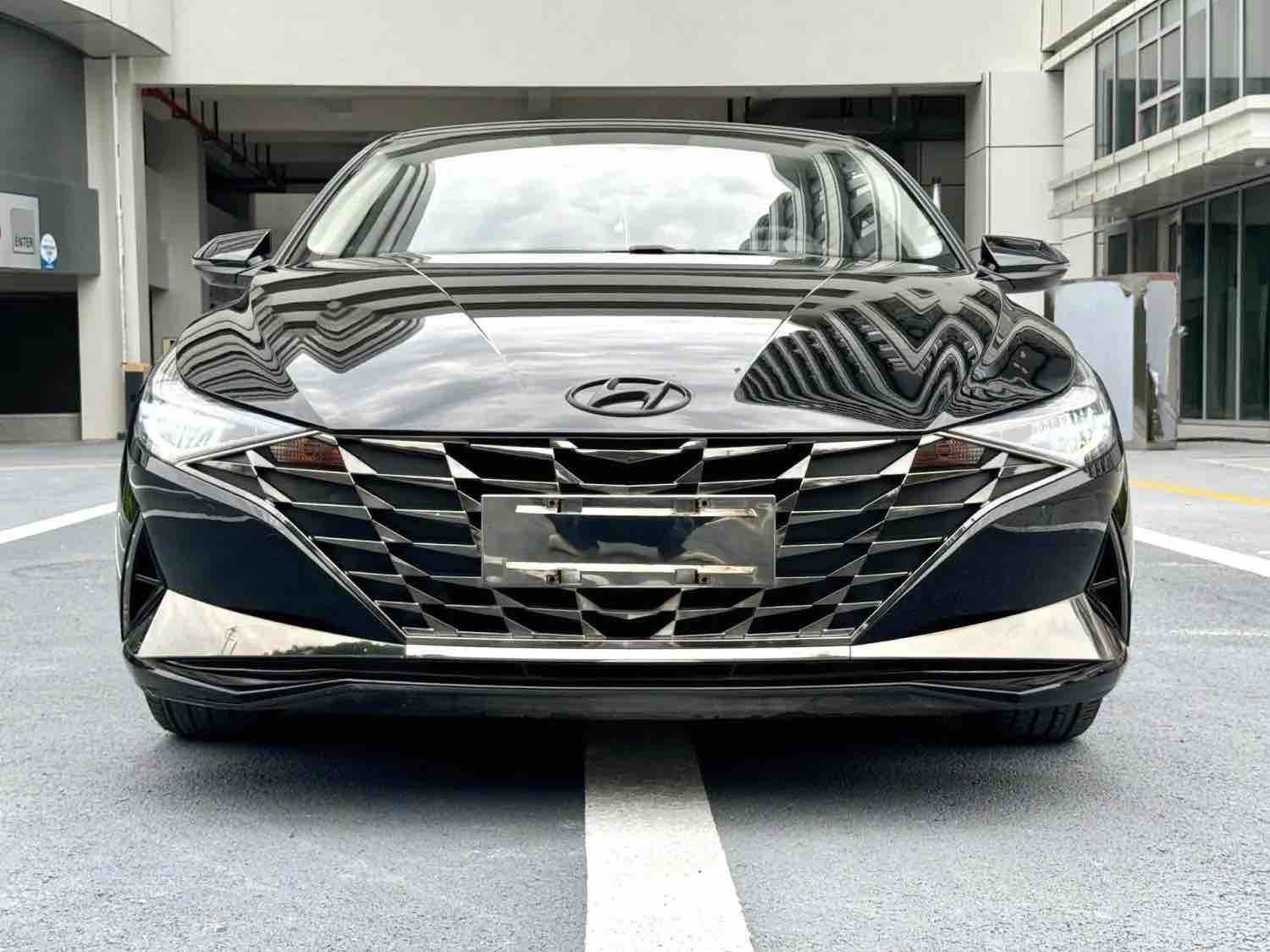 Hyundai Elantra 2021