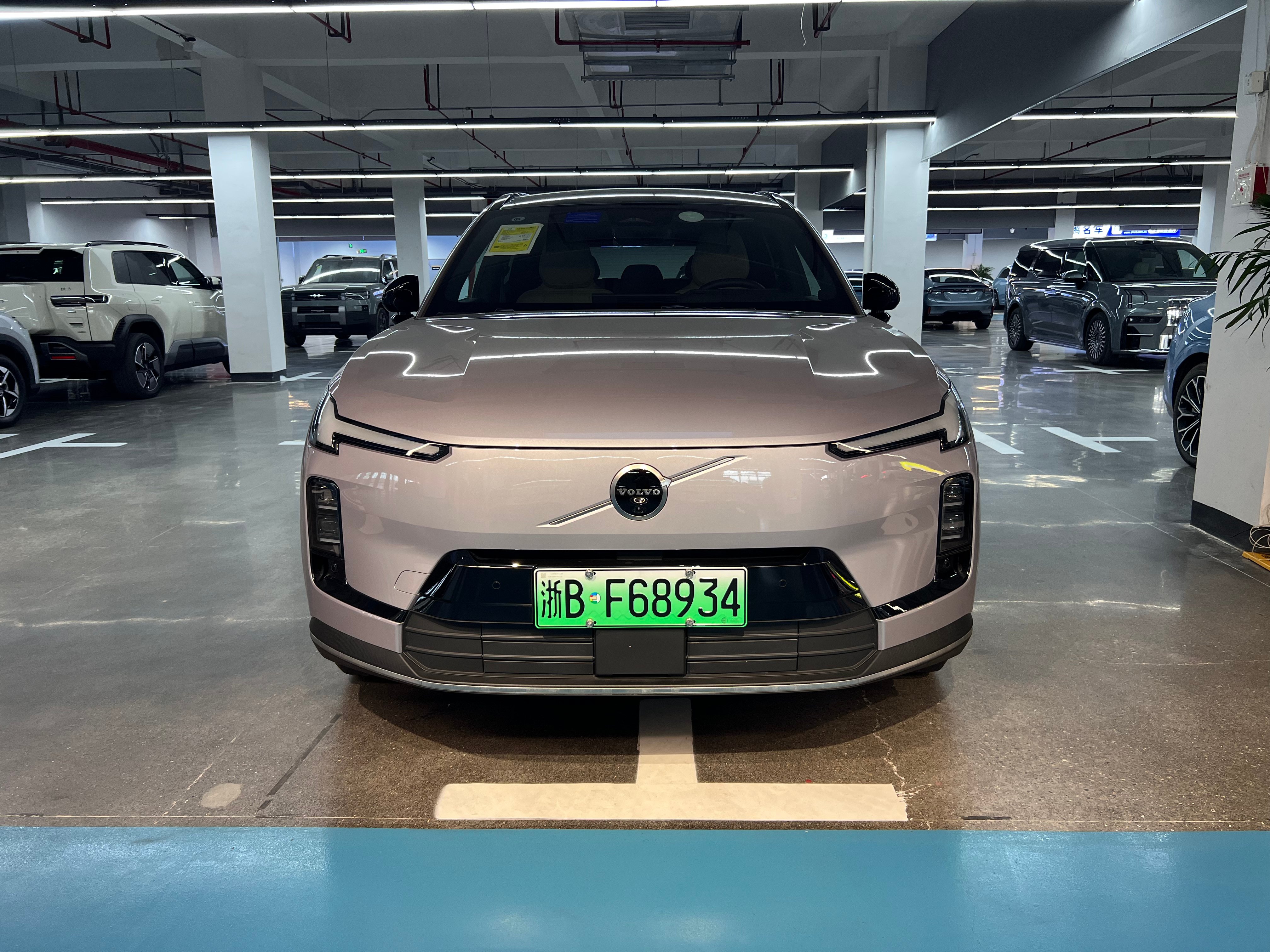 2026 XC70